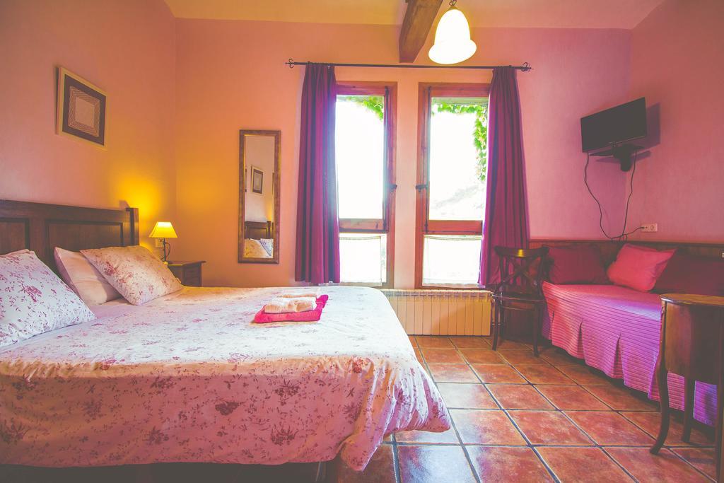 Hostal Casa Etxalde Camprodon Habitación foto